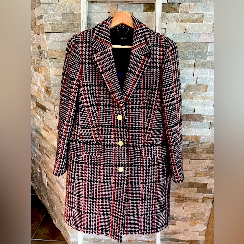 J. Crew plaid coat wool blend. Runs small - Size 6 (medium) recommended.
